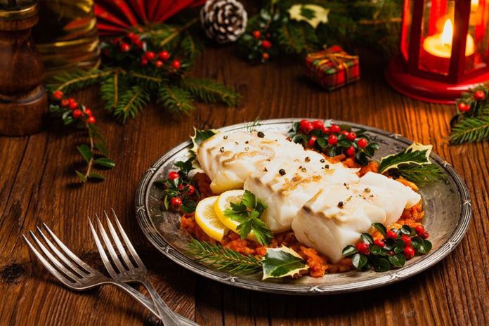 Tradicinis šventinis karpis – sveikesnis pasirinkimas jūsų stalui.
