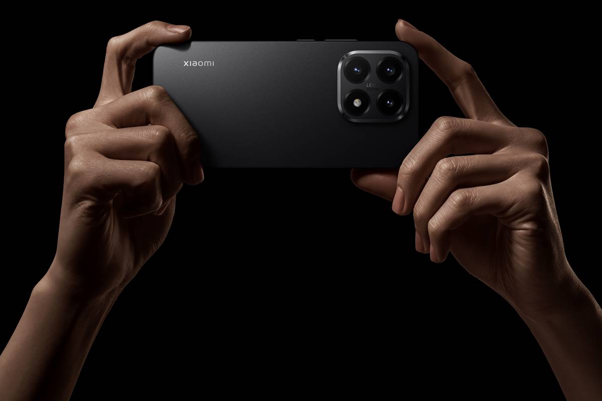 Xiaomi 15T Handhold 02 Black R3. Nuotrauka „Xiaomi“.